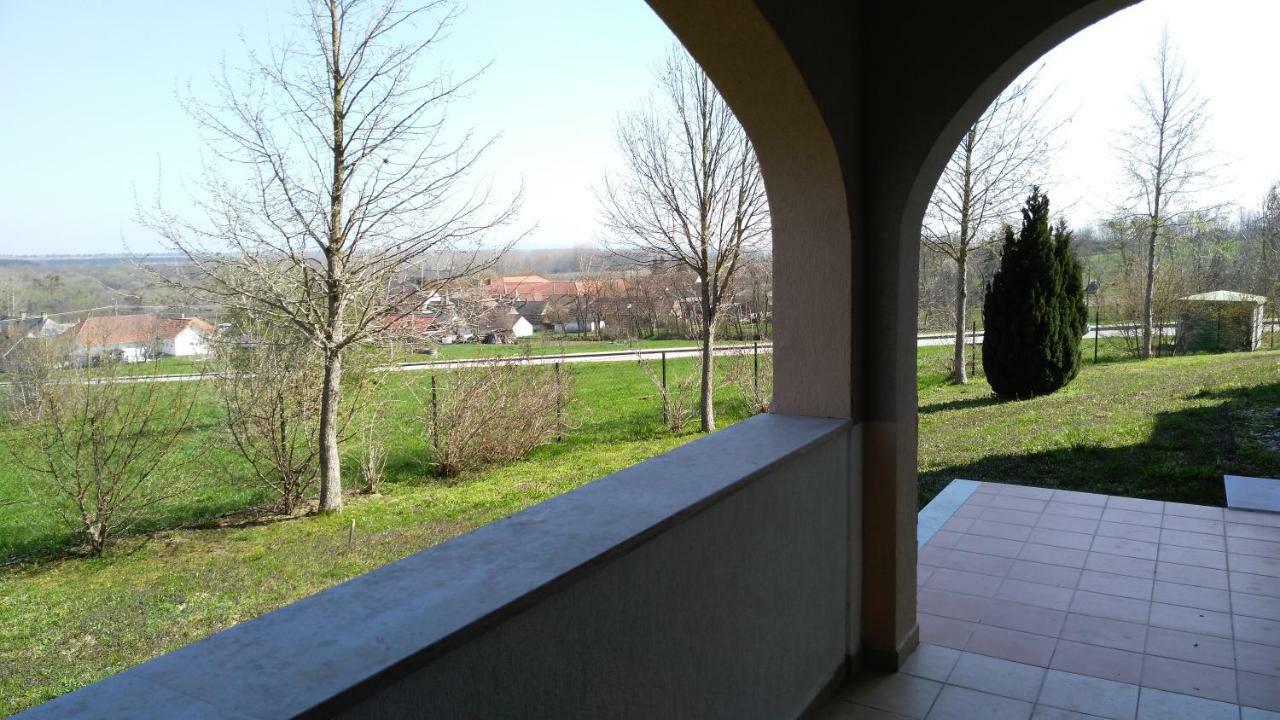 Modor Apartman Alsopahok Exterior photo