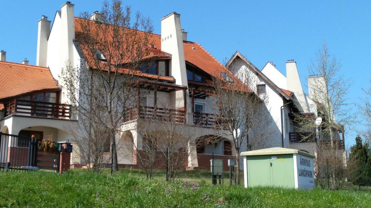 Modor Apartman Alsopahok Exterior photo