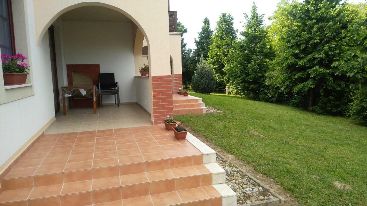 Modor Apartman Alsopahok Exterior photo